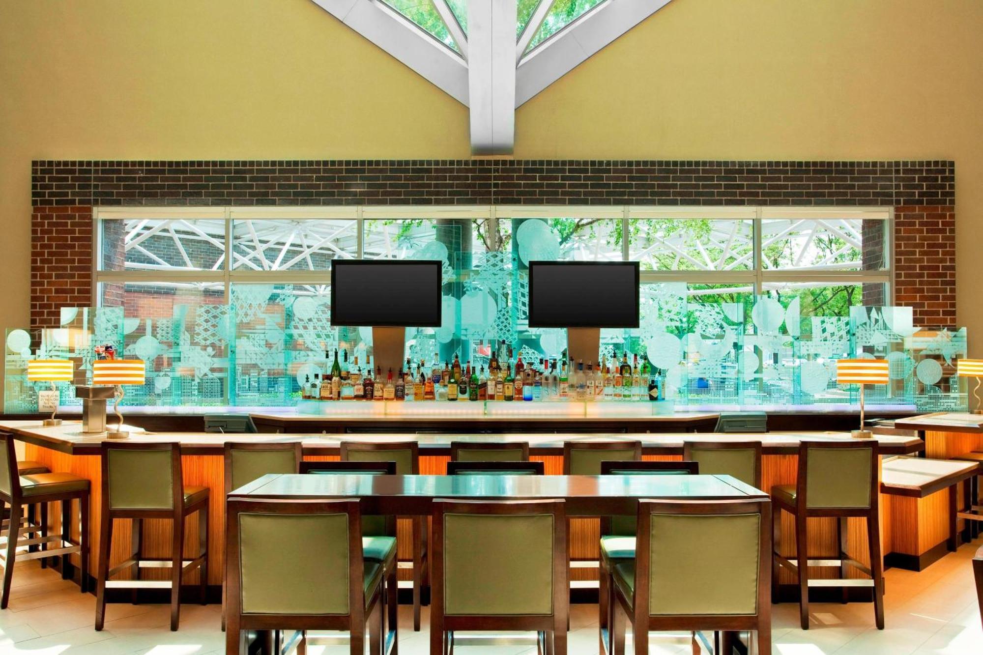 Sheraton Indianapolis Hotel At Keystone Crossing Εξωτερικό φωτογραφία