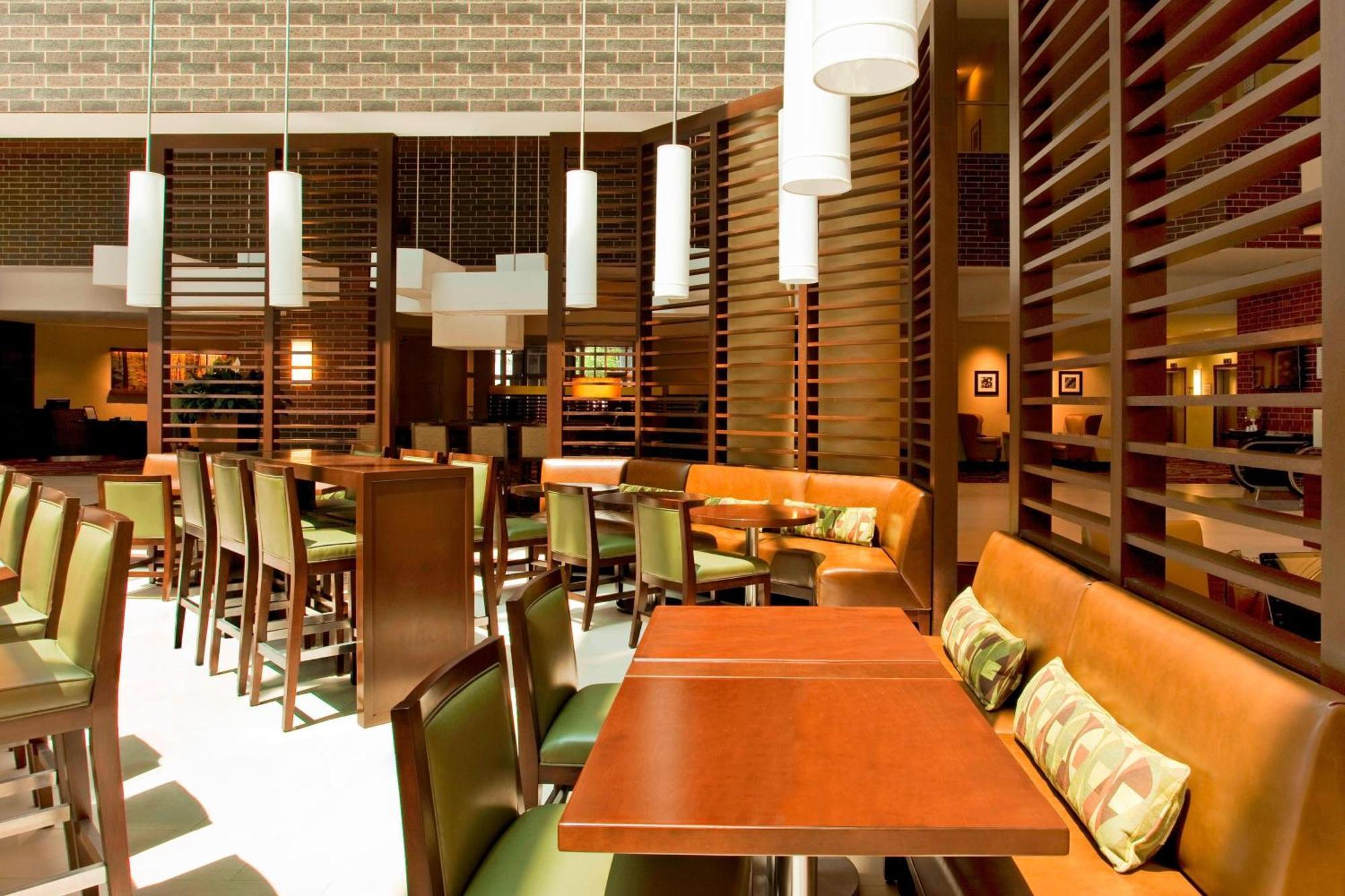 Sheraton Indianapolis Hotel At Keystone Crossing Εξωτερικό φωτογραφία