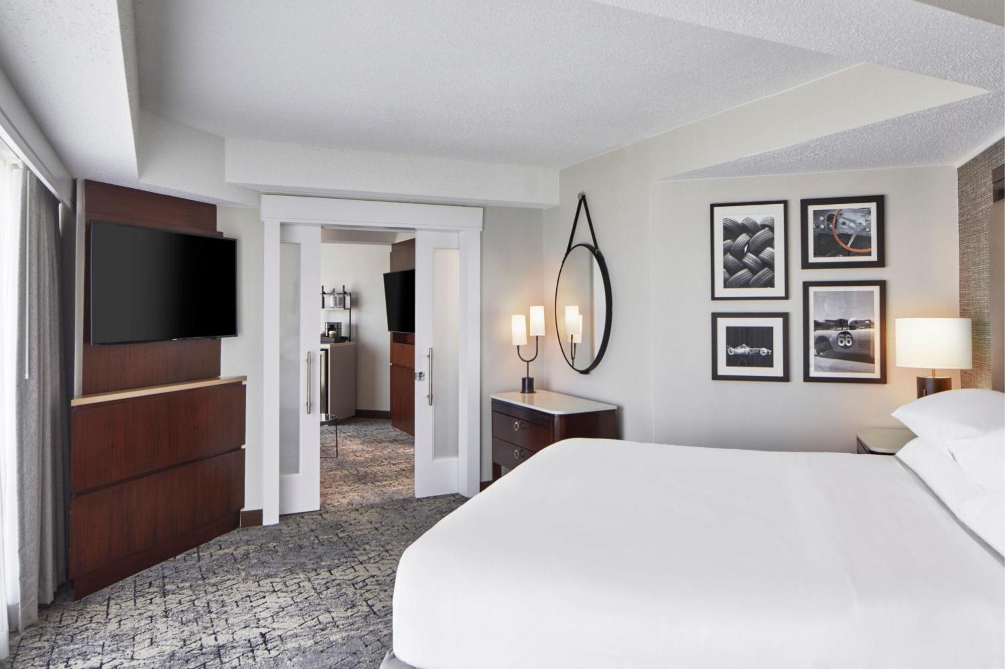 Sheraton Indianapolis Hotel At Keystone Crossing Εξωτερικό φωτογραφία