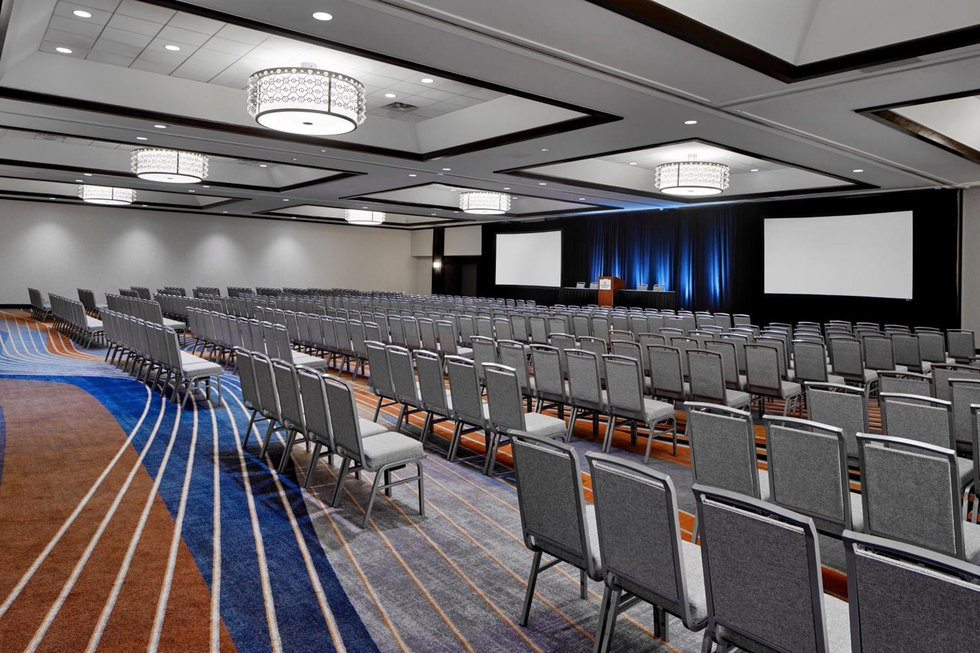 Sheraton Indianapolis Hotel At Keystone Crossing Εξωτερικό φωτογραφία