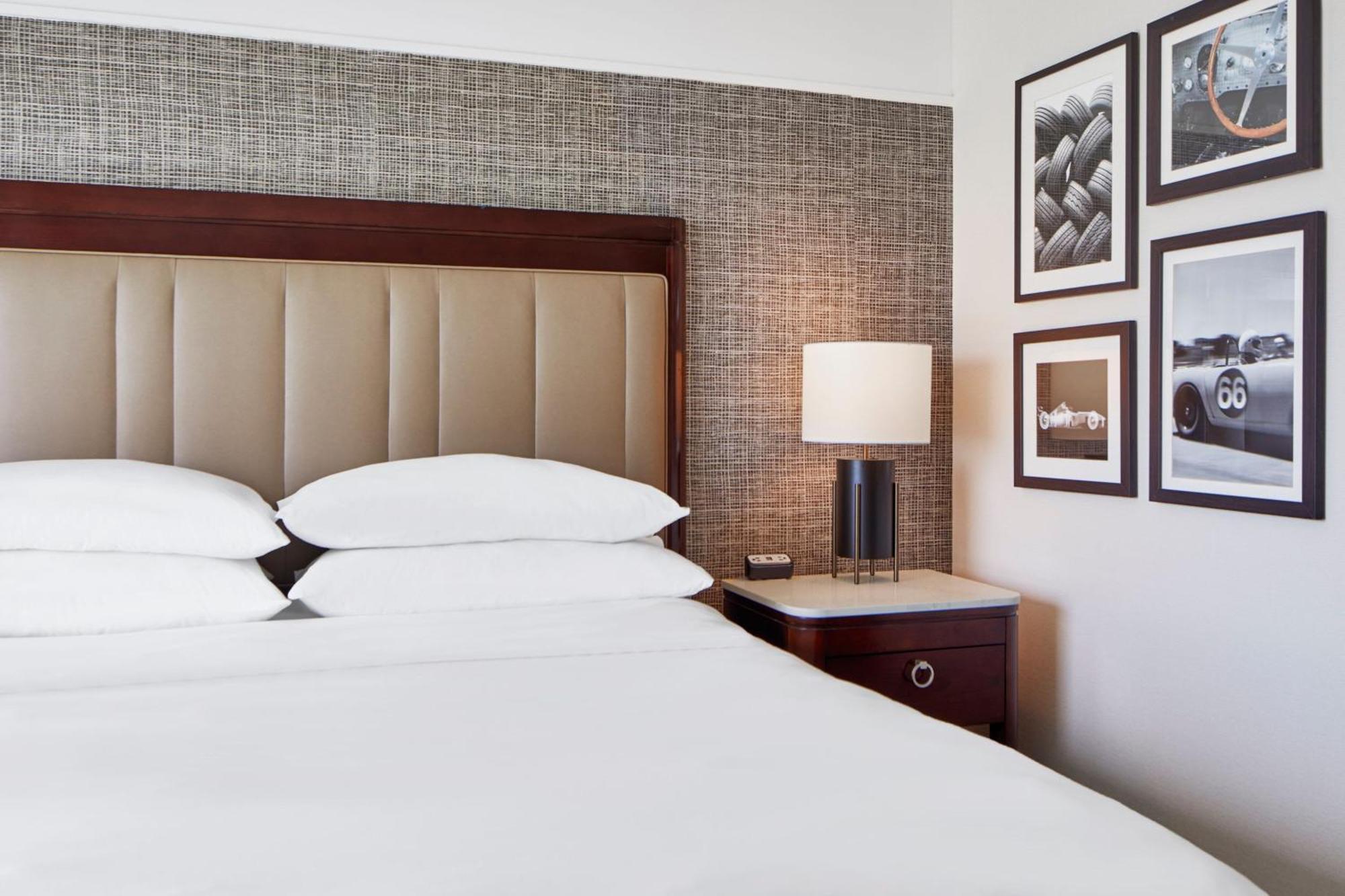 Sheraton Indianapolis Hotel At Keystone Crossing Εξωτερικό φωτογραφία