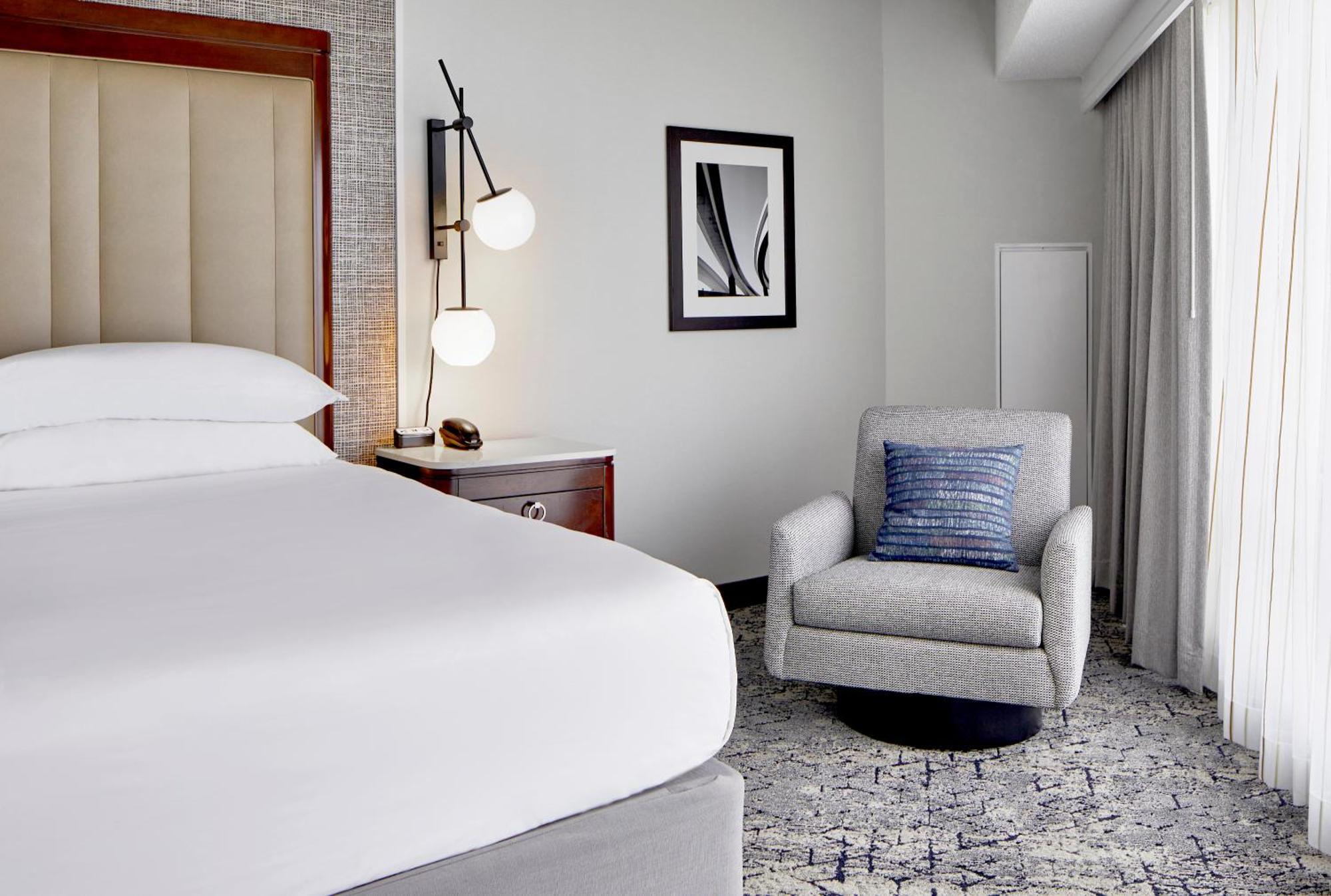 Sheraton Indianapolis Hotel At Keystone Crossing Εξωτερικό φωτογραφία