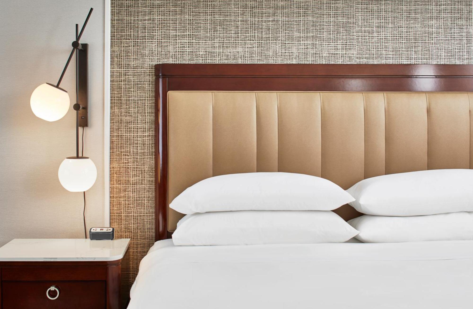 Sheraton Indianapolis Hotel At Keystone Crossing Εξωτερικό φωτογραφία