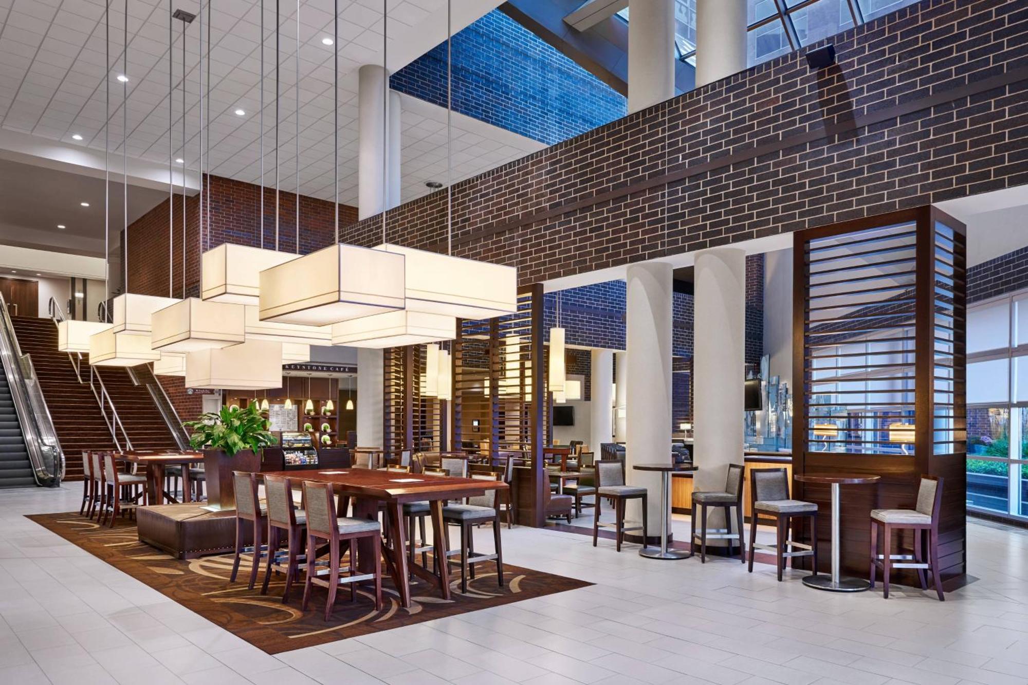 Sheraton Indianapolis Hotel At Keystone Crossing Εξωτερικό φωτογραφία