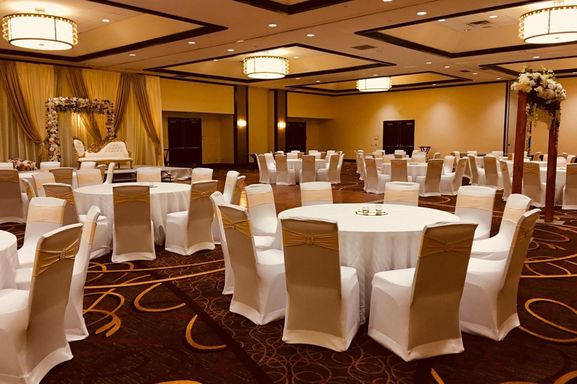 Sheraton Indianapolis Hotel At Keystone Crossing Εξωτερικό φωτογραφία